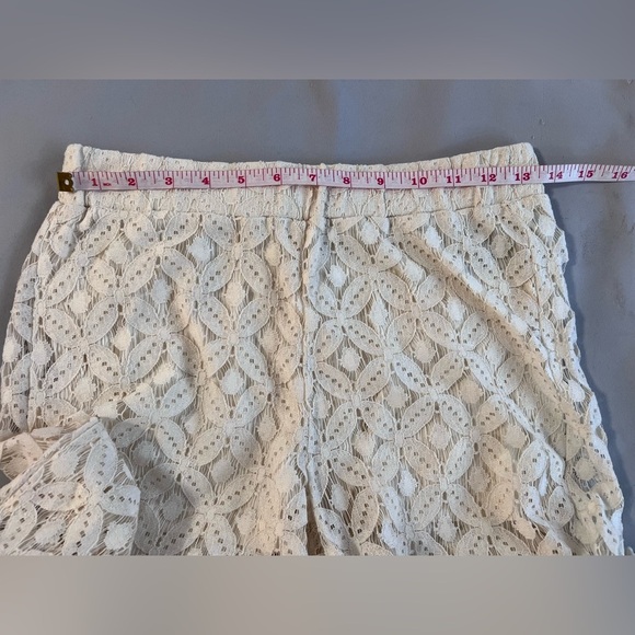 Boom Boom Jeans Ivory Lace Pants with Underlining Shorts‎  - Size Medium - Picture 5 of 12